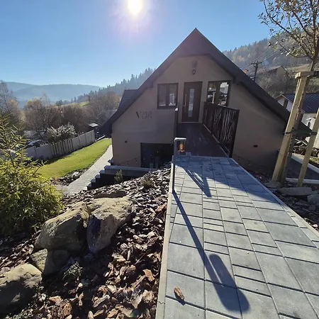Limi Lodge *