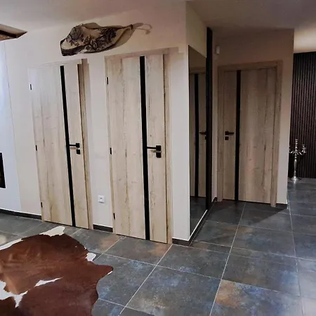 Limi Lodge Oscadnica